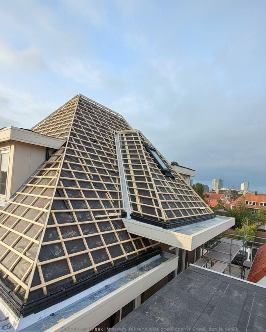 Waarom Dakrenovatie Goedkoper Is Sneek